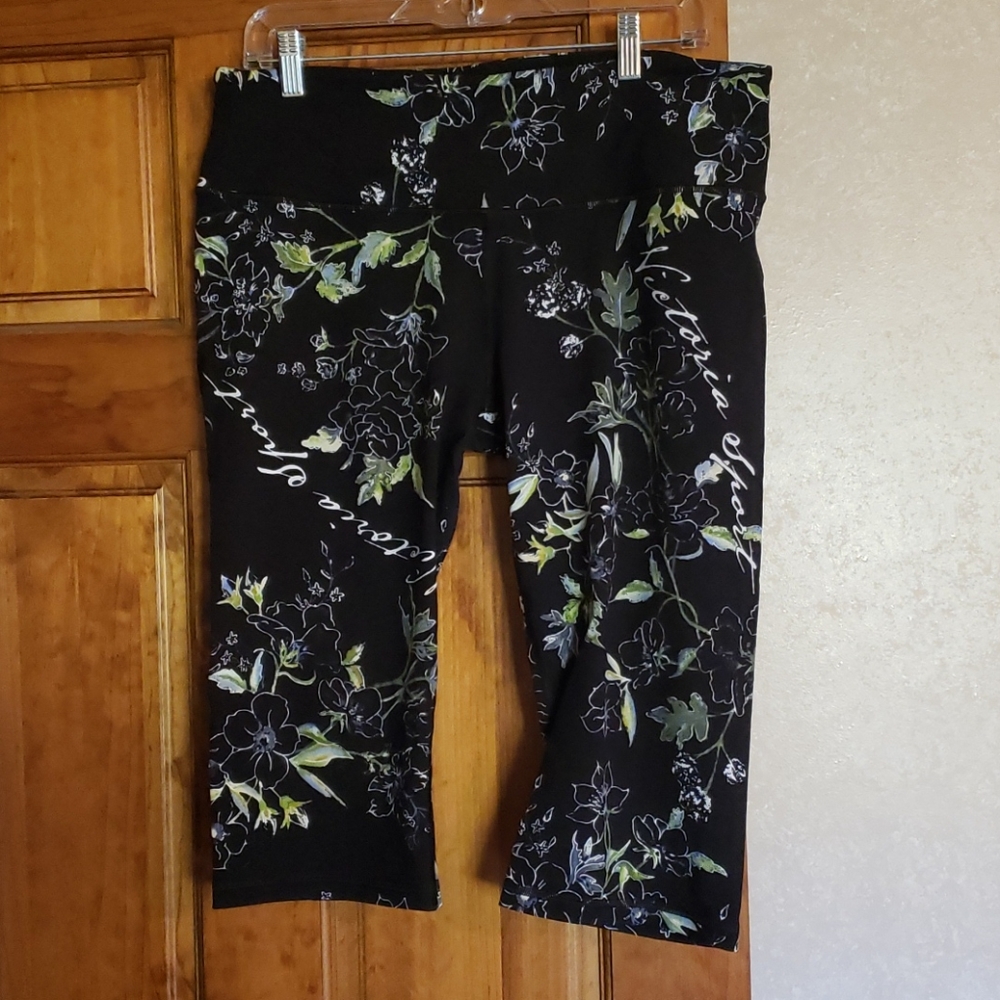 Used XL Victoria Secret Knockout Crop